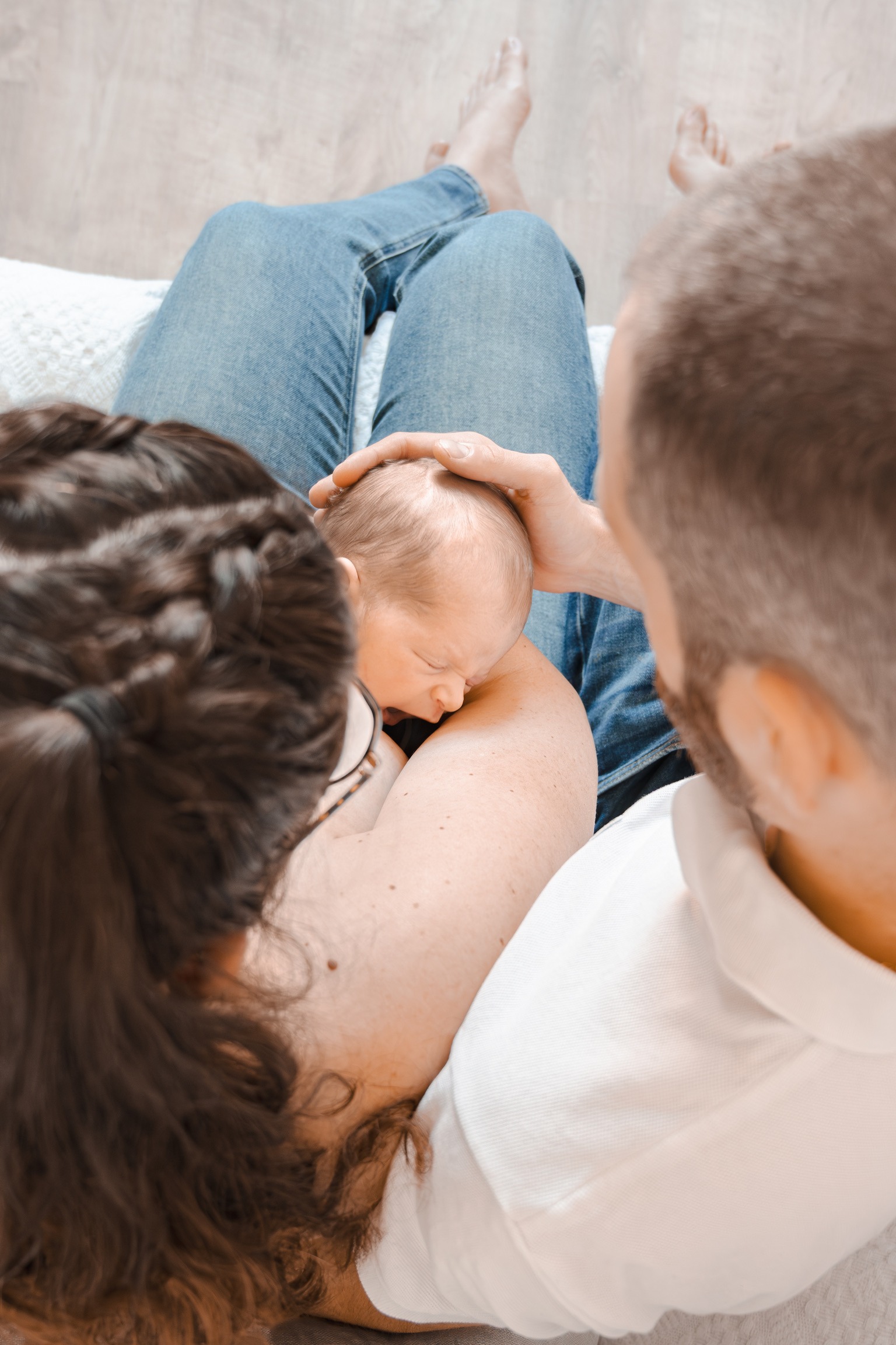 maternité intimiste,allaitement,peau-à-peau,maman et moi,photographe maternité intimiste,séance photo maternité peau à peau,séance photo maternité allaitement,photo maternité intimiste,photographie peau-à-peau nouveau-né,photo allaitement maman bébé,photos maternité naturelles intimistes,liens mère bébé,séance photo nouveau-né en peau-à-peau,douceur maternité,émotions mère et bébé,séance maternité lifestyle intime,séance photo peau-à-peau”,photographe peau-à-peau,séance photo allaitement,photo maternité allaitement